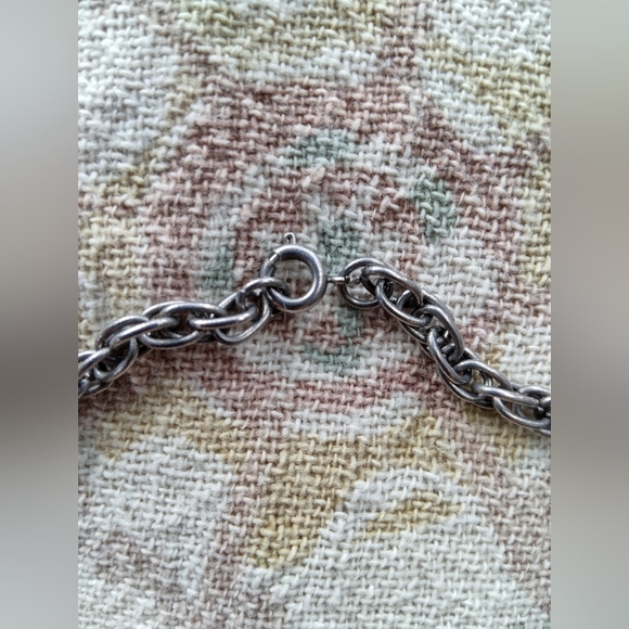 Vintage Avon Owl Statement Necklace - Picture 5 of 5